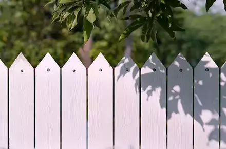 Fencing with cement wood planks