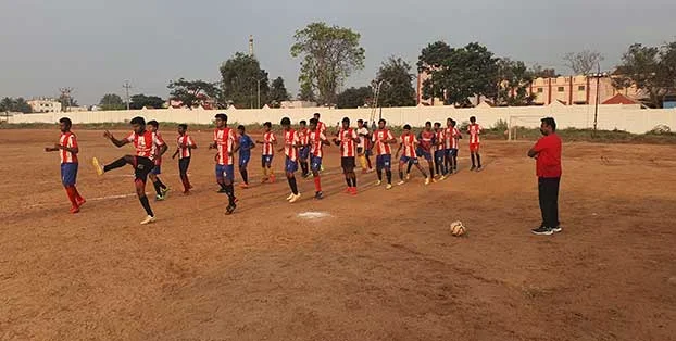 Everest Industries Ltd. - Football Academy - Children Scholarship for Higher Education