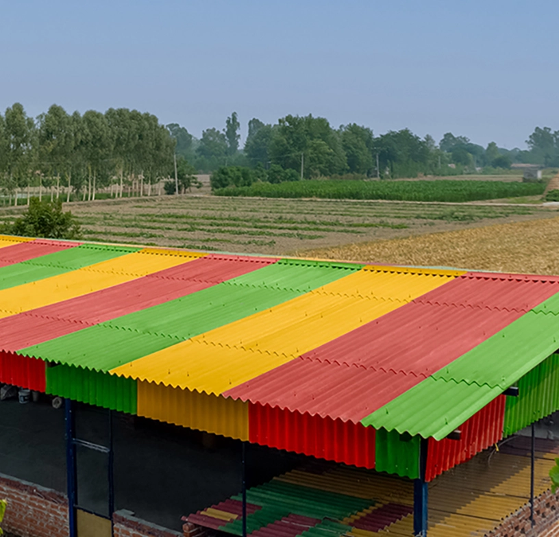 Water Resistant And Heat Resistant Everest Colour Coated Sheets For Roof of Cattle Shed
